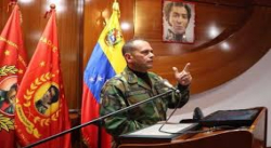Almirante Ceballos denunció la persistencia de acciones irregulares en el Puente Simón Bolívar