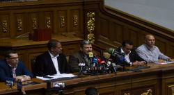 HEMICICLO VACÍO EN UN NUEVO SHOW DE PARRA EN LA AN