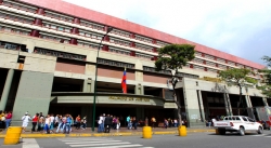 Tribunal de Caracas libra orden de aprehensión contra Leopoldo López