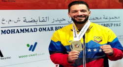 ANTONIO DÍAZ GANA MEDALLA DE PLATA EN FINAL DE KATA