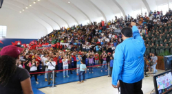 Jóvenes integrarán granjas de minería de la criptomoneda Petro