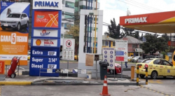 TARIFAS DE COMBUSTIBLE VUELVEN A VALORES ANTERIORES A PROTESTAS EN ECUADOR
