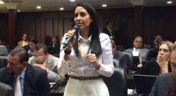 SOLÓRZANO: “LA PATRIA SE LLEVA SOLAMENTE EN LA SANGRE Y NO EN EL CARNET”