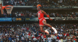 ADELANTAN PARA EL 19 DE ABRIL EL ESTRENO DE DOCUMENTAL DE MICHAEL JORDAN