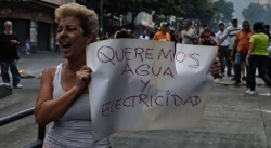 CONSULTORES 21: 90% DE LOS VENEZOLANOS DICE SUFRIR LA CRISIS ELÉCTRICA Y DEL AGUA POTABLE
