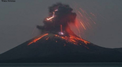 IDENTIFICAN EN HAWÁI EL VOLCÁN MÁS GRANDE DEL MUNDO