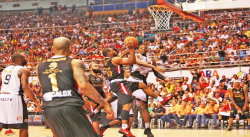 GUAROS DE LARA Y LLANEROS DE GUÁRICO ABREN LA COPA LPB