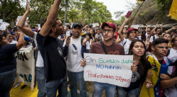 MATRÍCULA UNIVERSITARIA VENEZOLANA SE REDUJO EN UN 38%