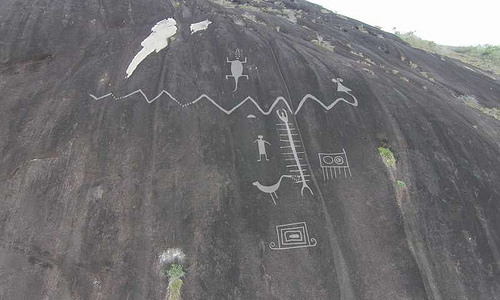 petrogrifo1