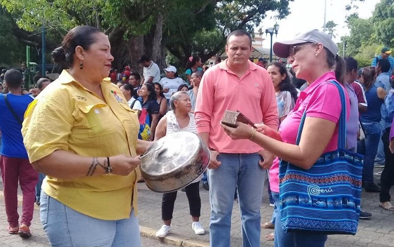 xx-Dolarizar-Amazonas-xx.jpg